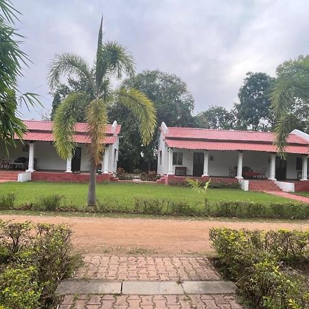 Kp Cottages Kanker Exterior photo